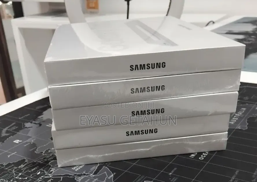 New Samsung Galaxy Tab S10 FE 128 GB Gray