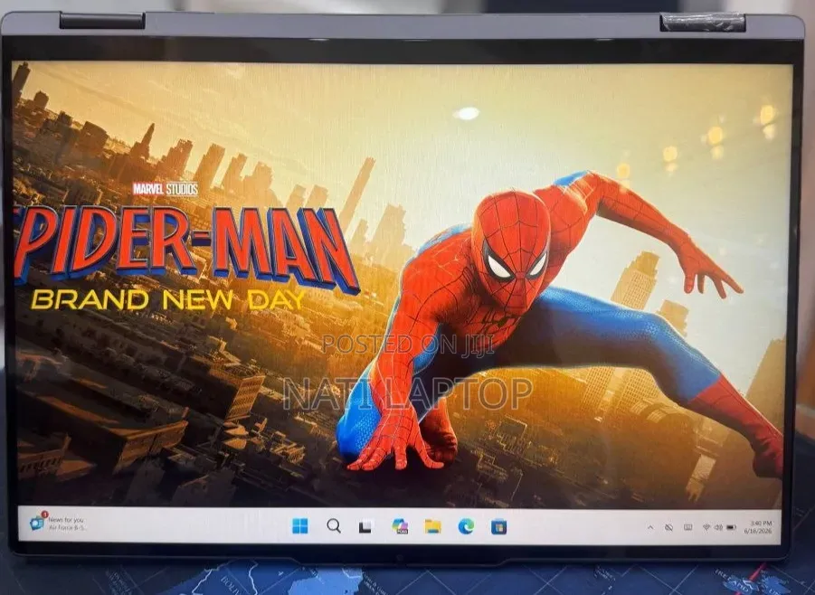 New Laptop Lenovo Yoga 7i 16GB Intel Core Ultra 7 SSD 512GB