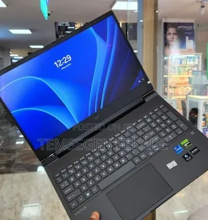 New Laptop HP Victus 16 16GB Intel Core i7 SSD 1T