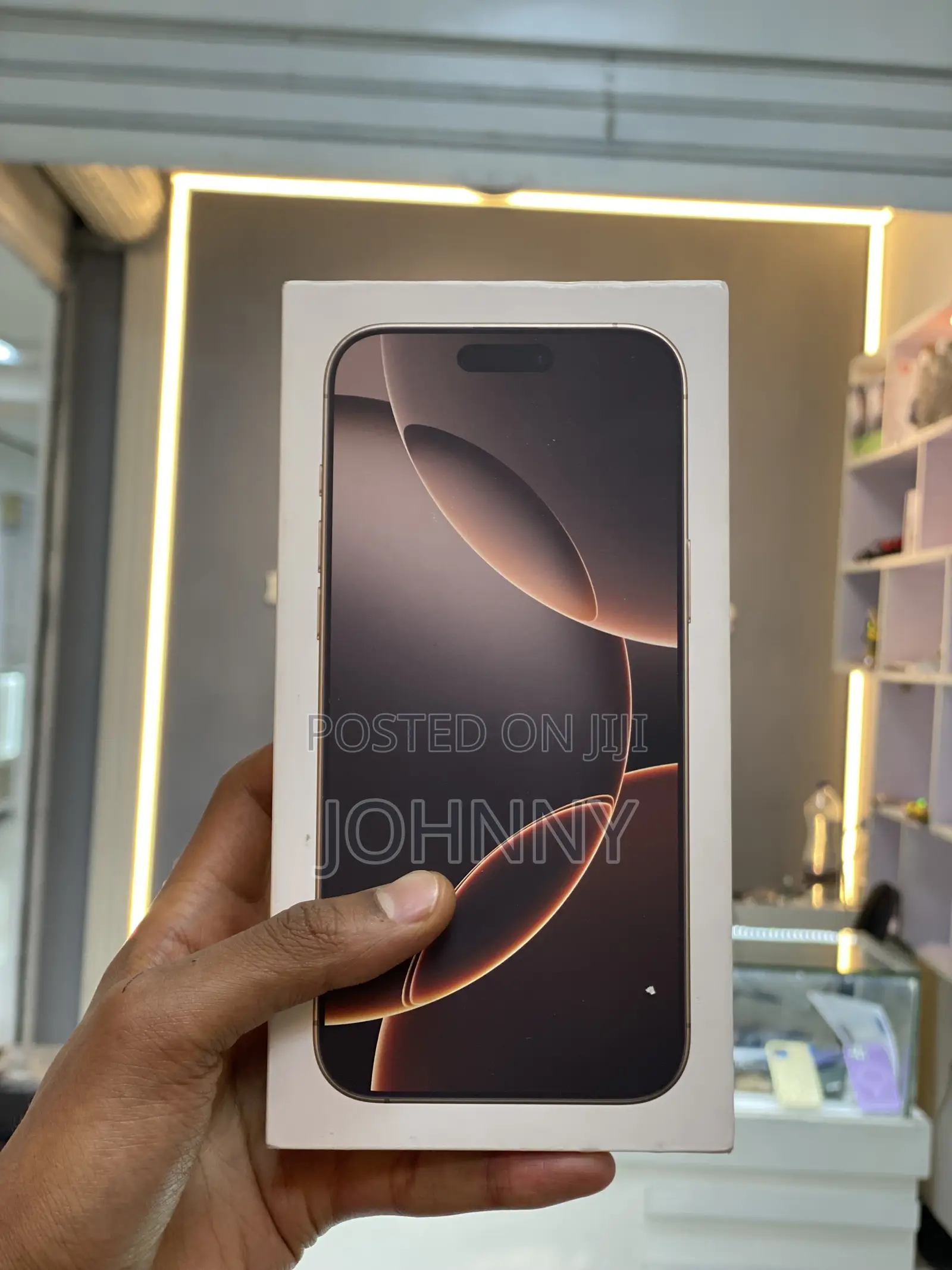 New Apple iPhone 16 Pro Max 256 GB Gold
