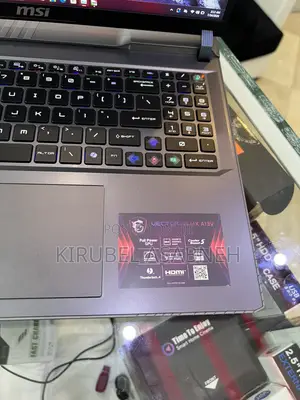 New Laptop MSI Vector 16 HX AI A2XWIG 16GB Intel Core i9 SSD 1T