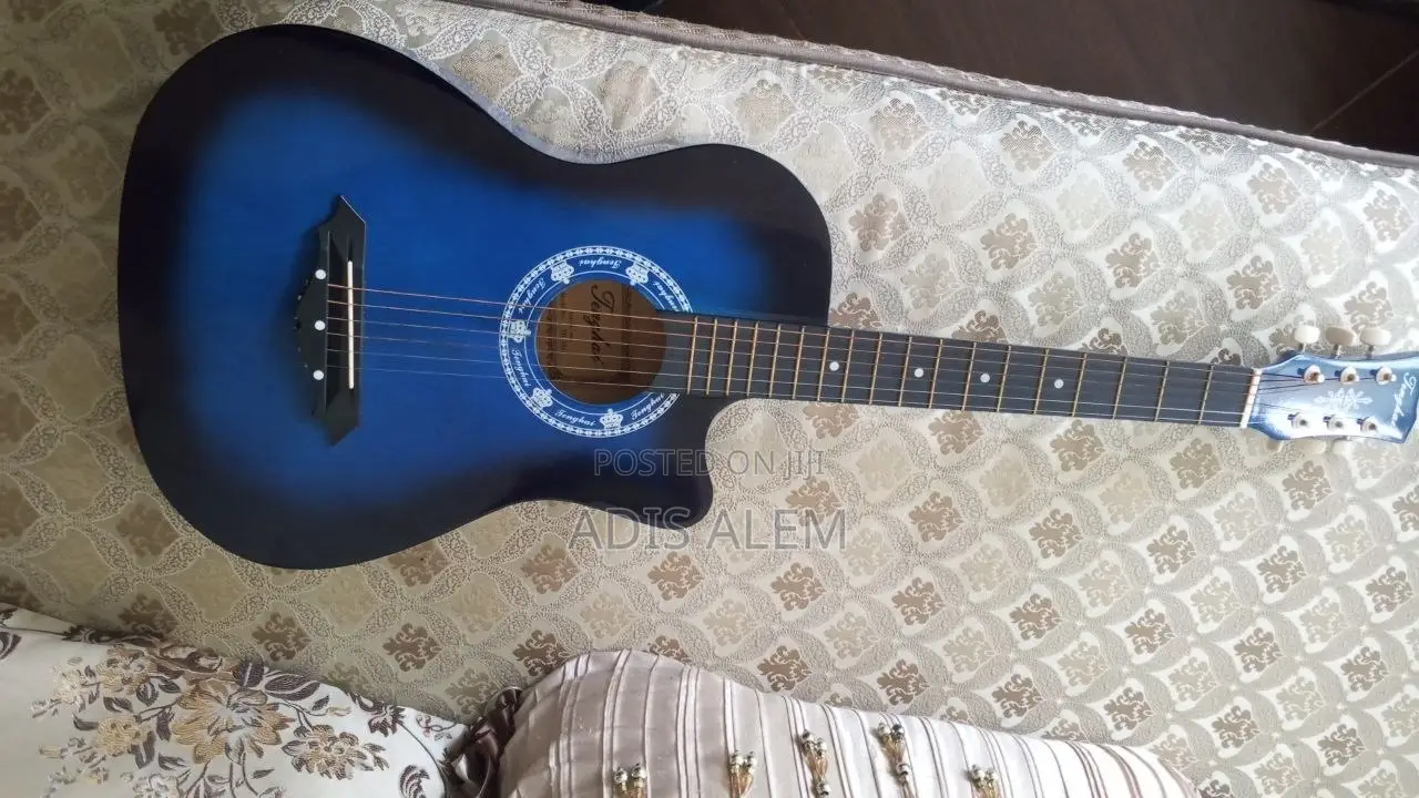 Box Guitar