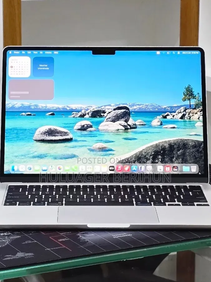 New Laptop Apple MacBook Air 2022 M2 8GB Apple M2 SSD 256GB