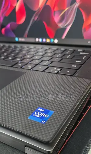 New Laptop Dell Precision 5540 16GB Intel Core i7 SSD 512GB