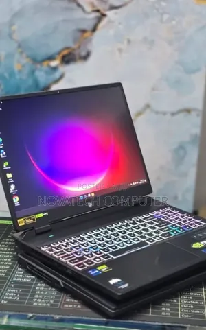 New Laptop Acer Predator Helios Neo 16 16GB Intel Core i7 SSD 512GB