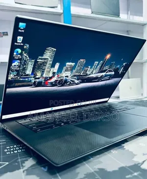 New Laptop Dell XPS 15 16GB Intel Core i7 SSD 512GB