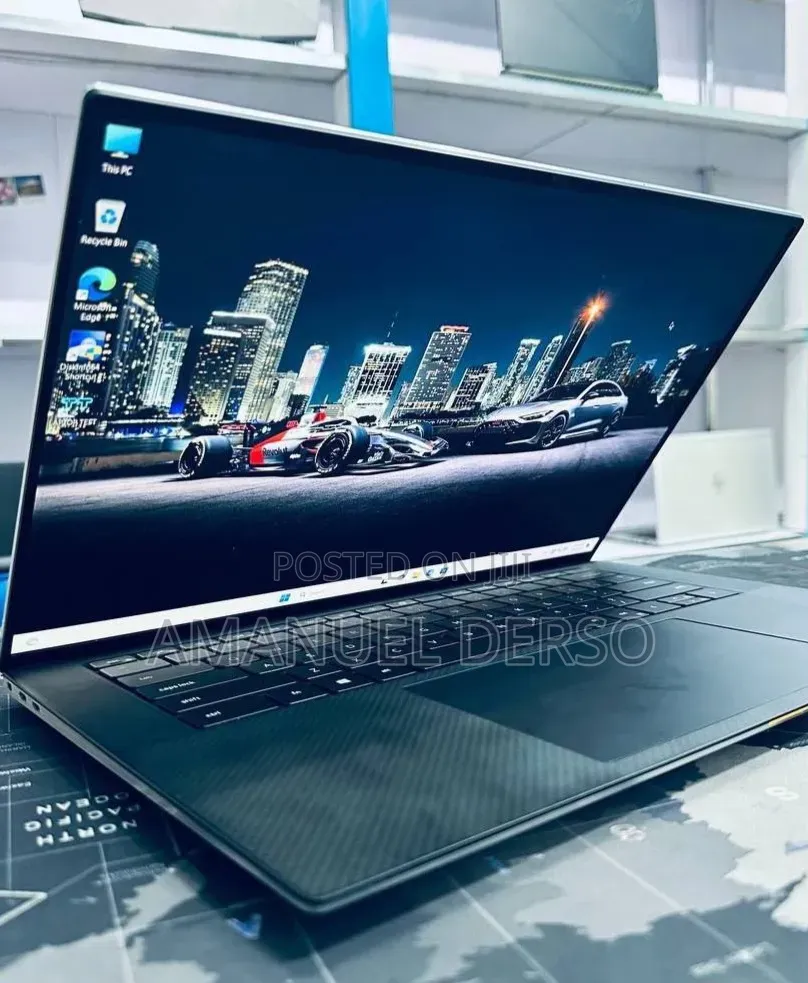 New Laptop Dell XPS 15 16GB Intel Core i7 SSD 512GB
