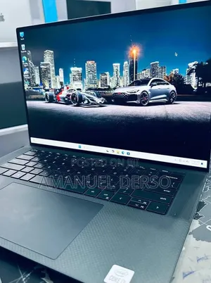New Laptop Dell XPS 15 16GB Intel Core i7 SSD 512GB