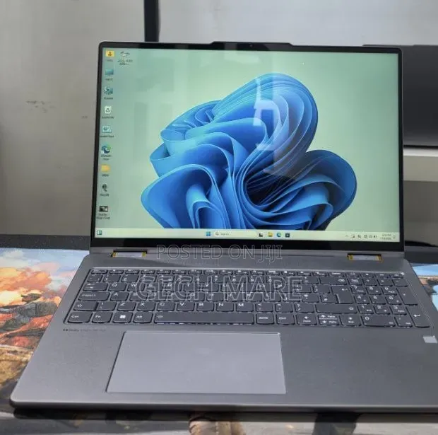 New Laptop Lenovo Yoga 260 16GB AMD Ryzen 7 SSD 512GB