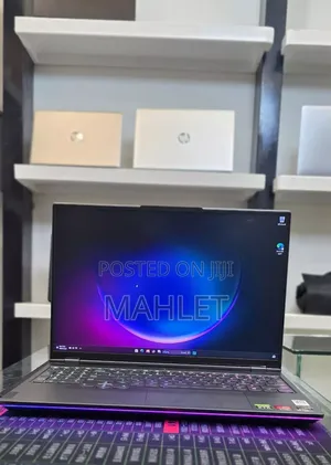 New Laptop Lenovo Legion 9 32GB AMD Ryzen 9 SSD 16 GB