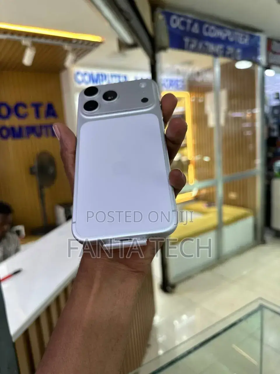 New Apple iPhone 17 Pro Max 256 GB Silver