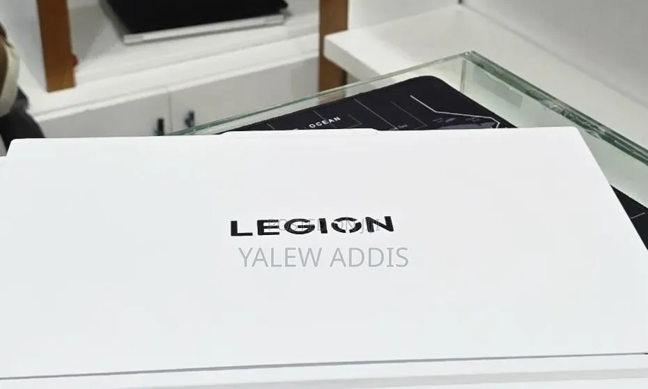 New Laptop Lenovo Legion 7 32GB Intel Core Ultra 7 SSD 1T