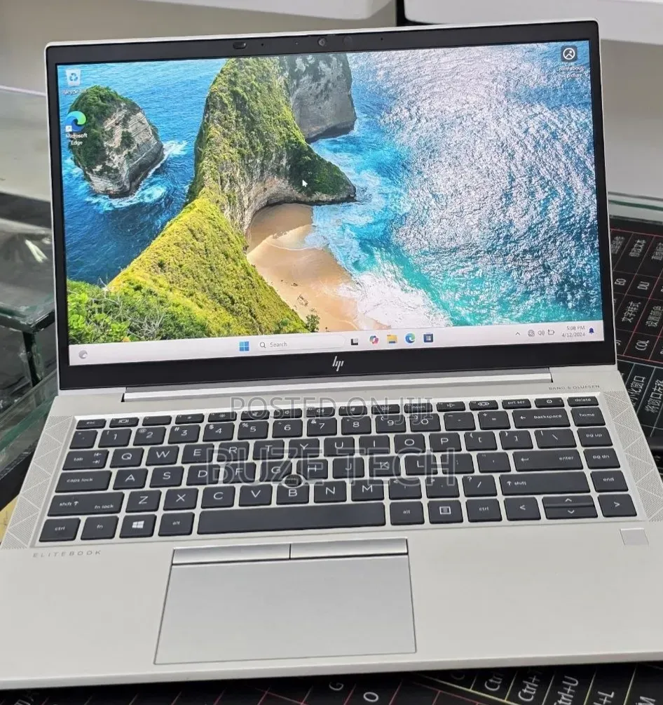 New Laptop HP EliteBook 845 G7 16GB AMD Ryzen 5 SSD 512GB
