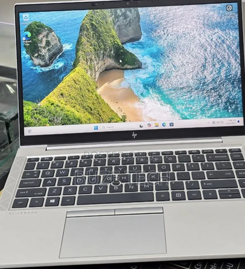 New Laptop HP EliteBook 845 G7 16GB AMD Ryzen 5 SSD 512GB