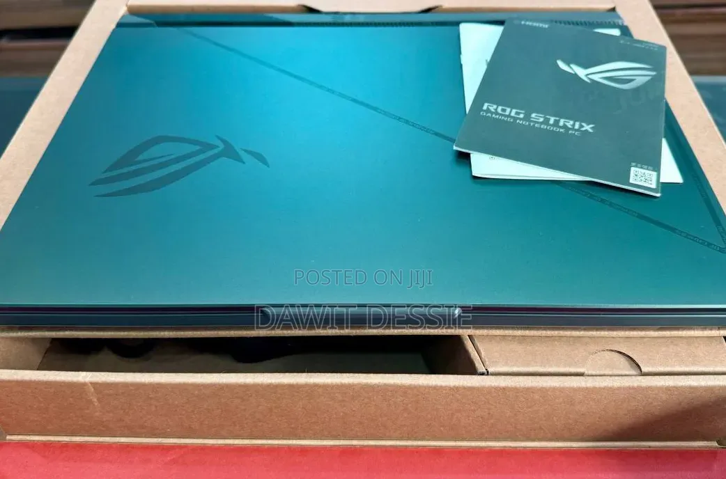New Laptop Asus ROG Strix G16 16GB Intel Core i7 SSD 512GB