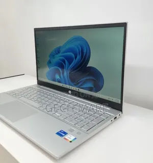 New Laptop HP Pavilion 15 16GB Intel Core i5 SSD 1T