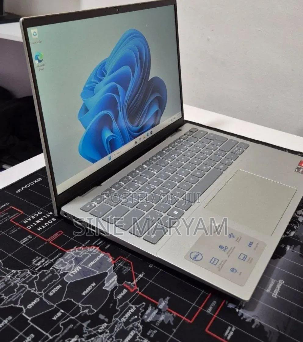 New Laptop Dell Inspiron 15 16GB AMD Ryzen 5 SSD 1T