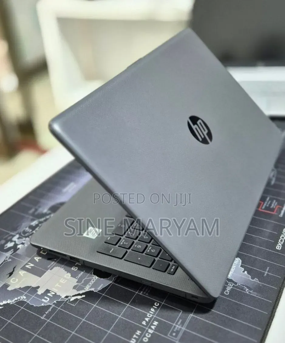 New Laptop HP Stream Notebook 8GB Intel Core i5 HDD 1T
