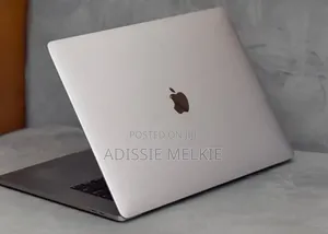 New Laptop Apple MacBook Pro 2018 16GB Intel Core i7 SSD 512GB