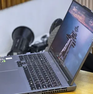 New Laptop Lenovo 16GB Intel Core i7 SSD 1T