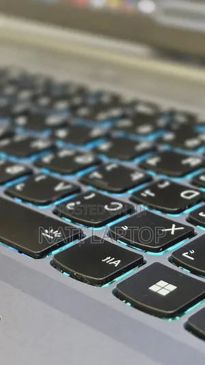 New Laptop Lenovo 16GB Intel Core i7 SSD 1T