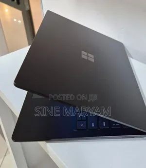 New Laptop Microsoft Surface Laptop 3 8GB Intel Core i5 SSD 256GB