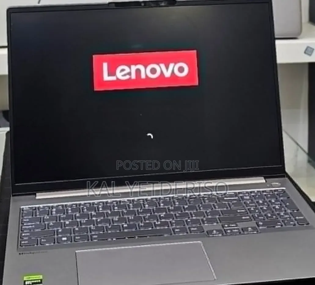 New Laptop Lenovo 32GB AMD Ryzen 7 SSD 512GB