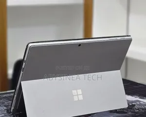 New Laptop Microsoft Surface Pro 7 16GB Intel Core i5 SSD 256GB