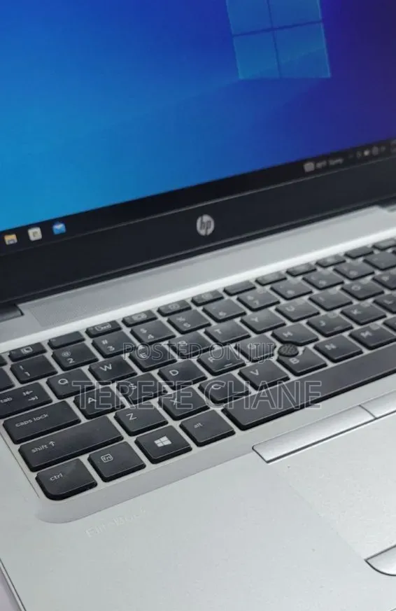 New Laptop HP EliteBook 830 8GB Intel Core i5 SSD 256GB