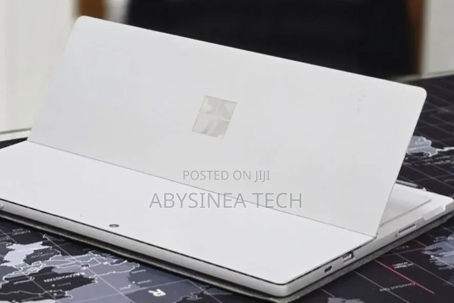 New Laptop Microsoft Surface Pro 7 16GB Intel Core i5 SSD 256GB