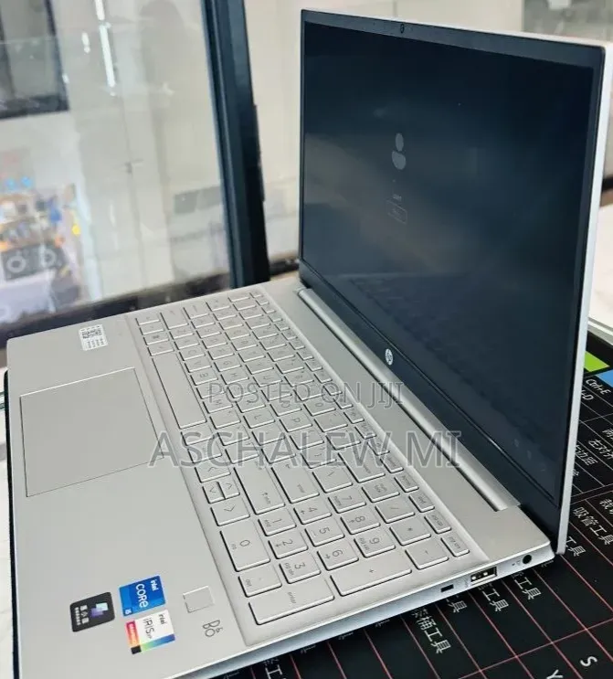 New Laptop HP Pavilion 15 16GB Intel Core i5 SSD 1T