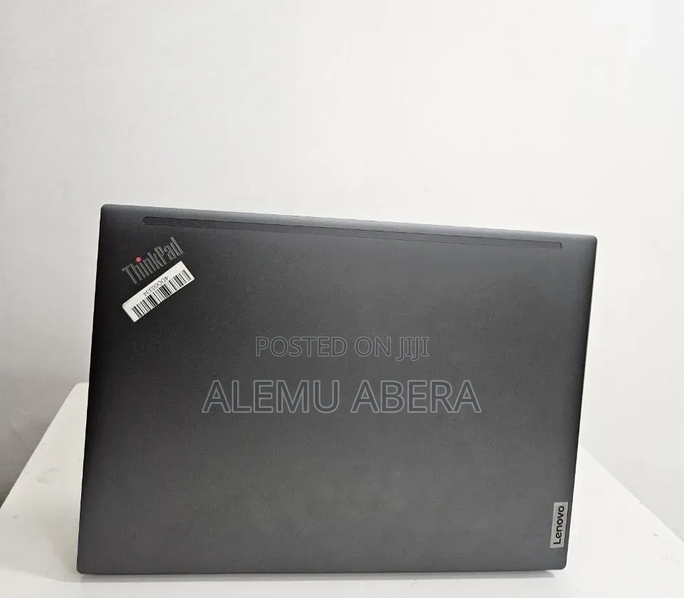 New Laptop Lenovo ThinkPad T14s G4 16GB Intel Core i7 SSD 512GB