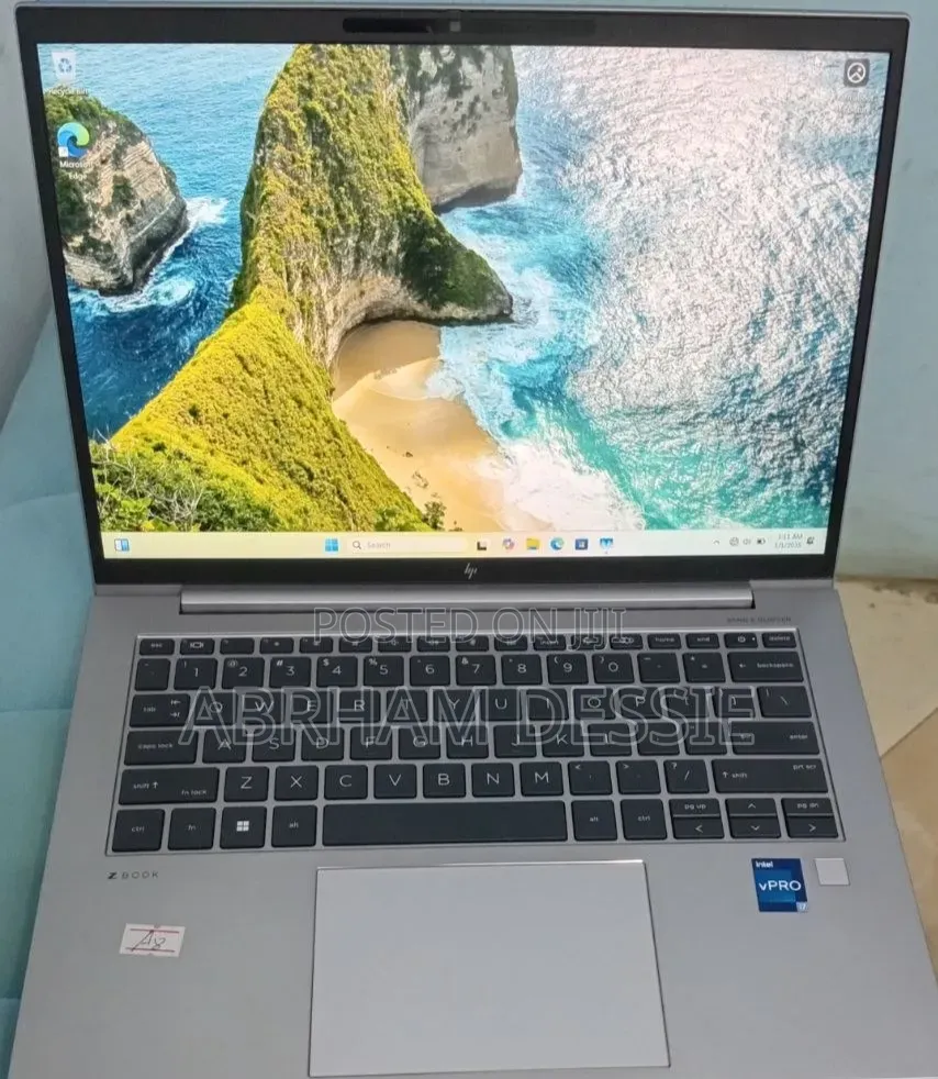 New Laptop HP 16GB Intel Core i7 SSD 512GB