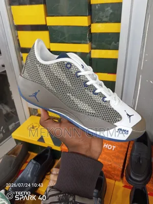 Any Brand Shoes Center 100% Quality