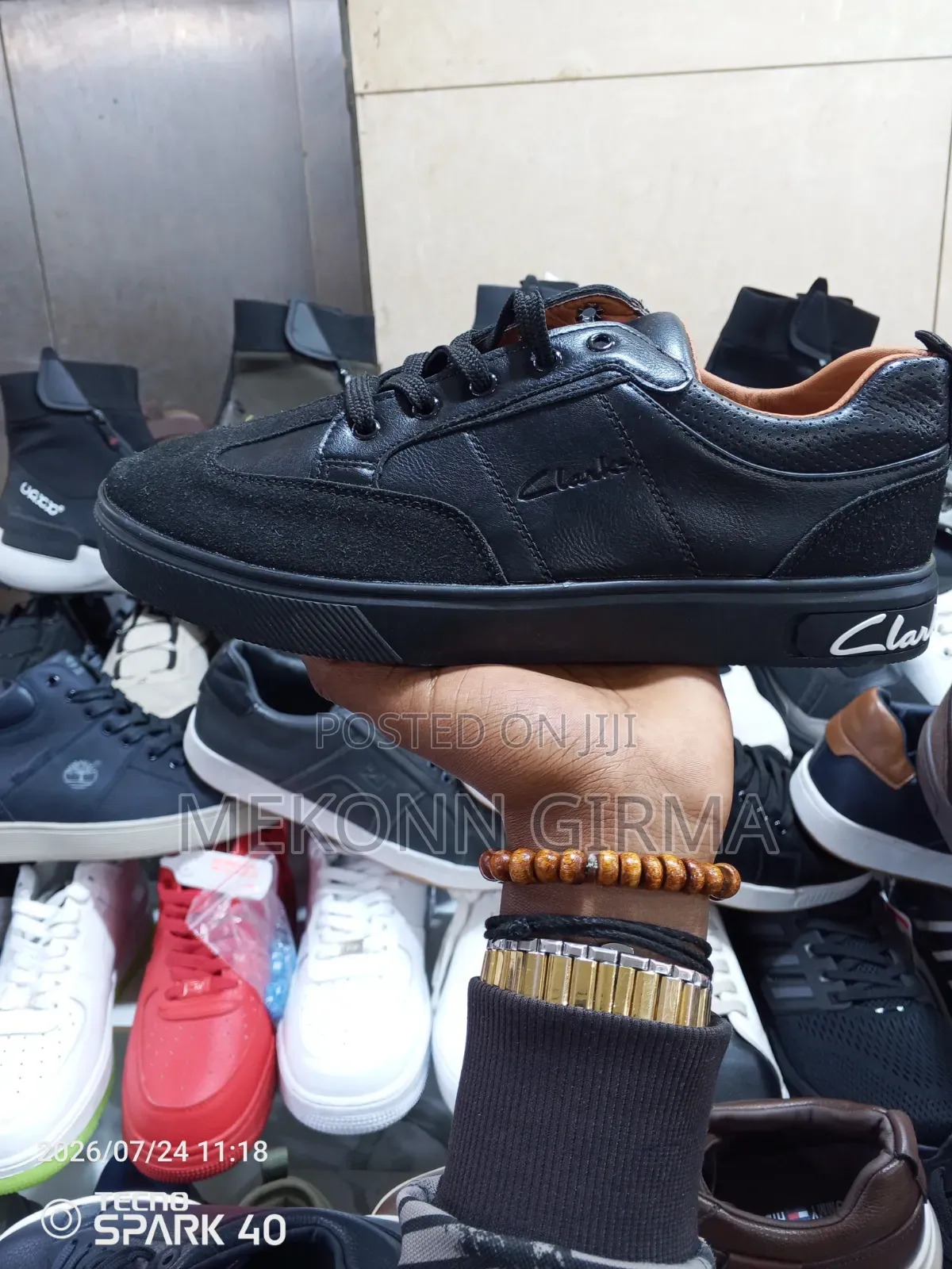 Any Brand Shoes Center 100% Quality