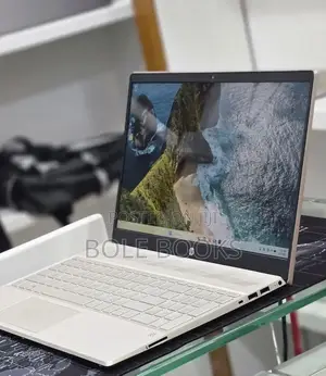 New Laptop HP Pavilion 15 8GB Intel Core i5 SSD 512GB