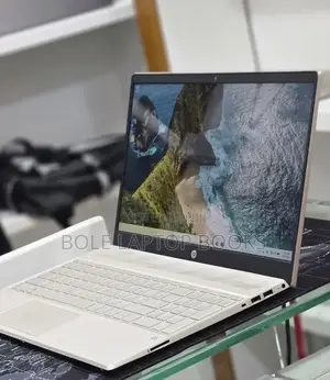 New Laptop HP Pavilion 15 8GB Intel Core i5 SSD 512GB