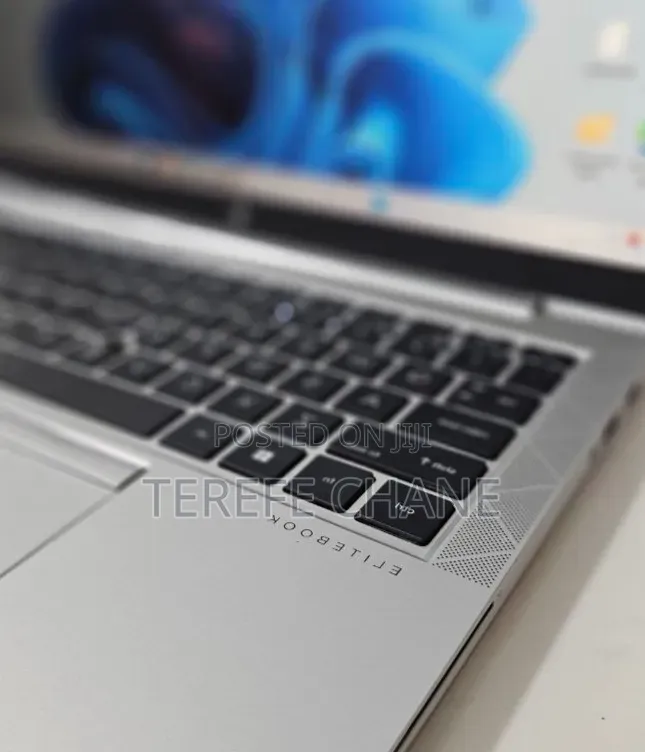 New Laptop HP EliteBook x360 1030 G8 16GB Intel Core i7 SSD 512GB