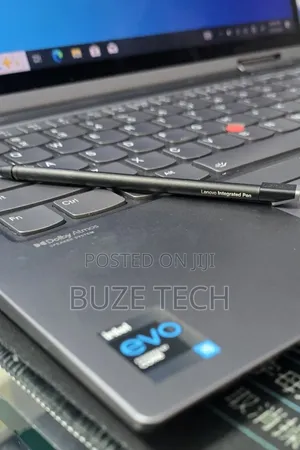 New Laptop Lenovo ThinkPad X1 Yoga 16GB Intel Core i5 SSD 512GB