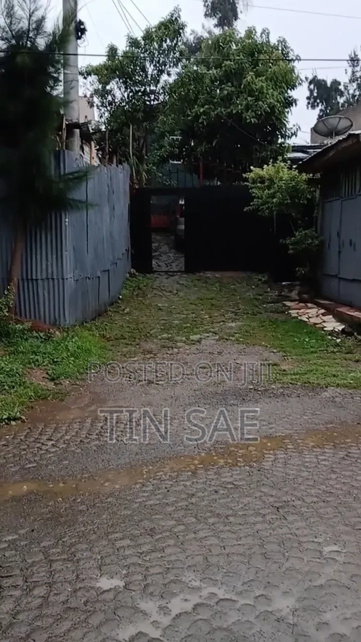 4bdrm House in Kolfe Keranio for sale