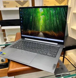 New Laptop Lenovo 16GB Intel Core i7 SSD 512GB