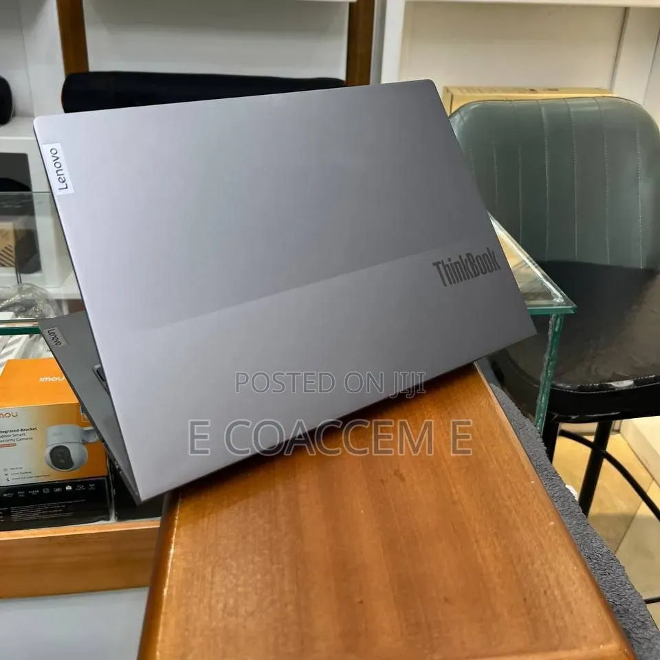 New Laptop Lenovo 16GB Intel Core i7 SSD 512GB