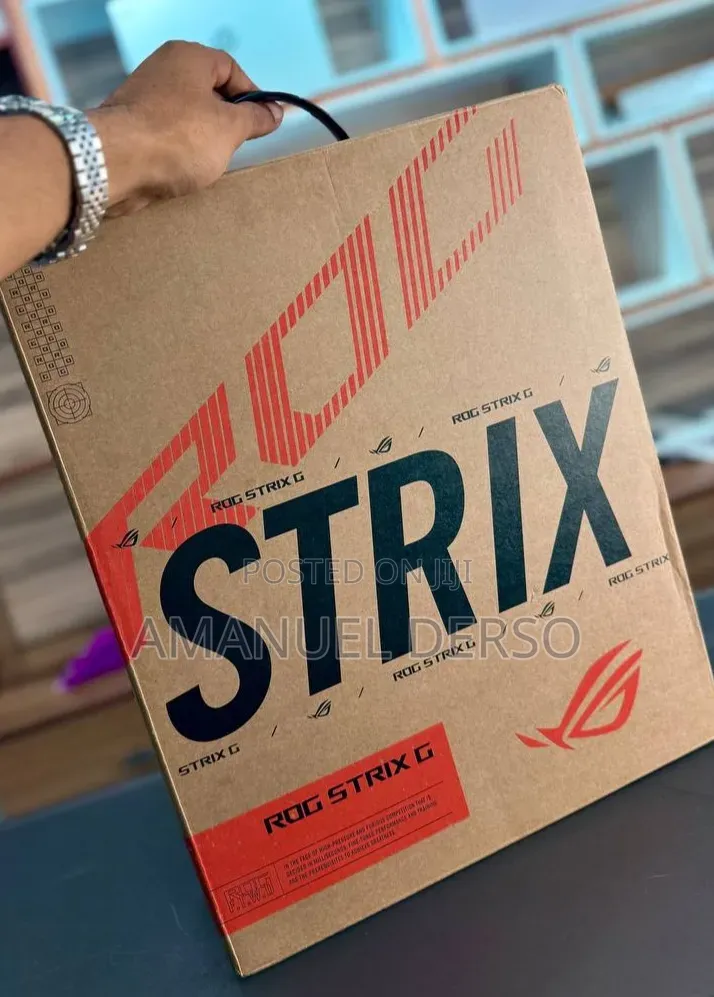 New Laptop Asus ROG Strix G15 16GB Intel Core i7 SSD 1T