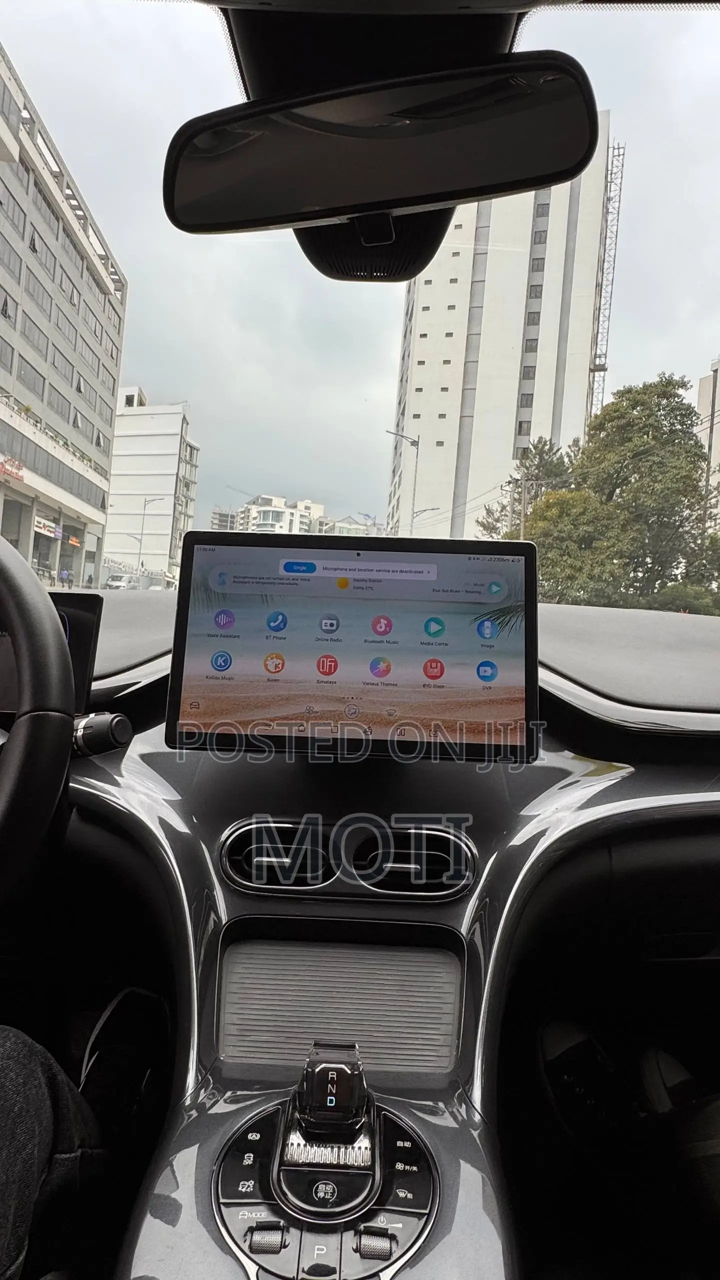 BYD E2 43 kWh 94 hp FWD 2024 Silver