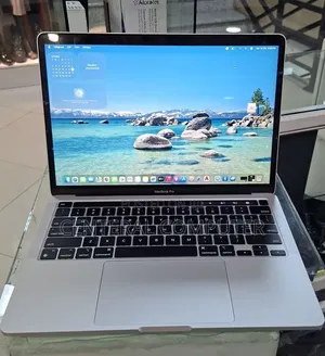New Laptop Apple MacBook Pro 2022 M2 16GB Apple M2 SSD 512GB