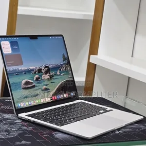 New Laptop Apple MacBook Air 2022 M2 8GB Apple M2 SSD 256GB