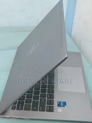 New Laptop HP EliteBook 840 G9 16GB Intel Core i7 SSD 512GB