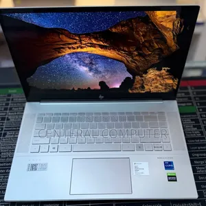 New Laptop HP Envy x360 8GB Intel Core i7 SSD 512GB