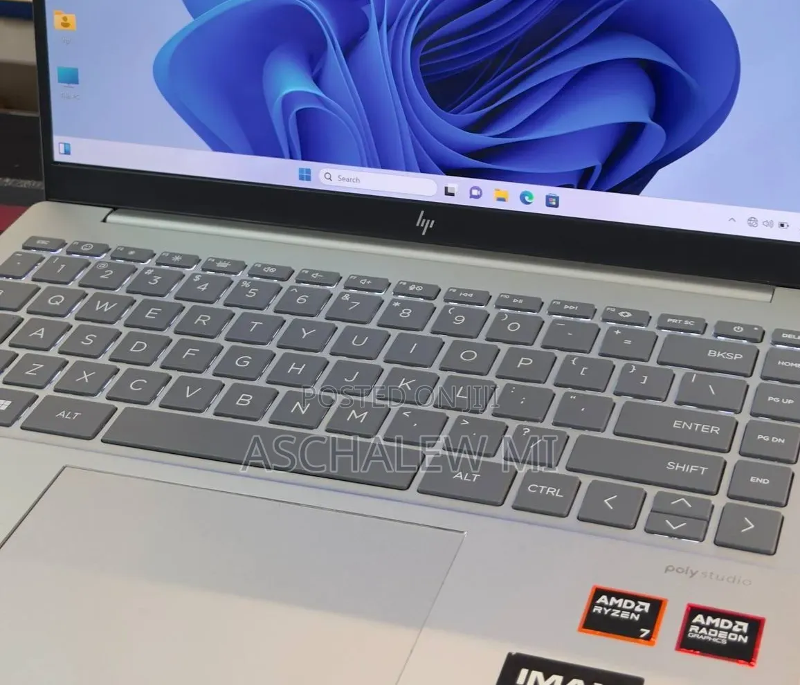 New Laptop HP Pavilion 15 16GB AMD Ryzen 7 SSD 1T