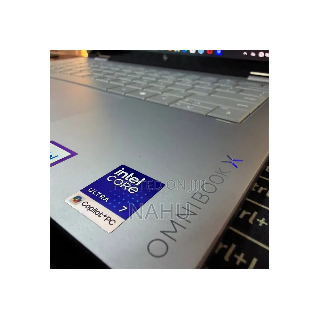 New Laptop HP OmniBook Ultra Flip 14" 16GB Intel Core Ultra 7 SSD 1T